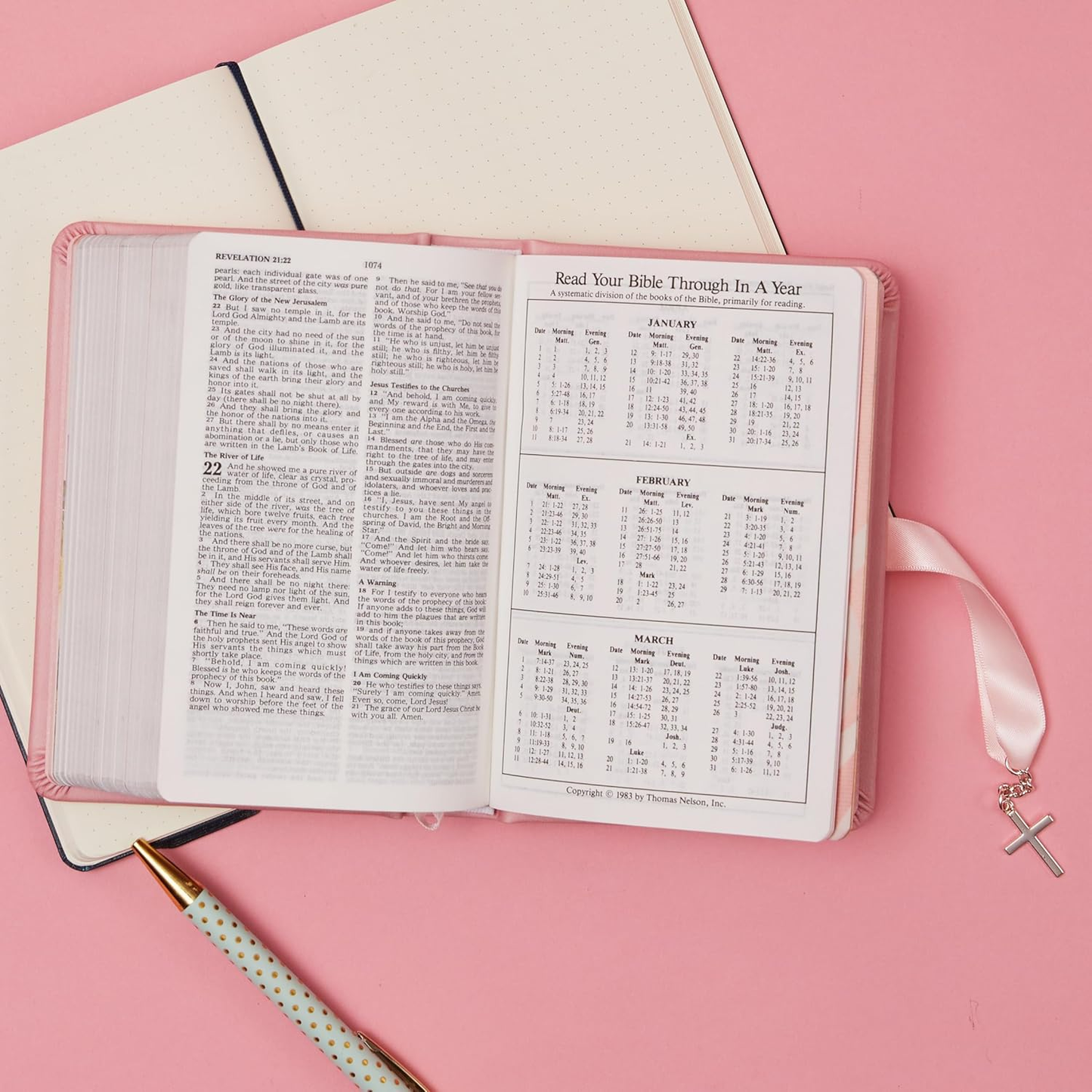 NKJV, Simply Charming Bible, Hardcover, Pink Edition
